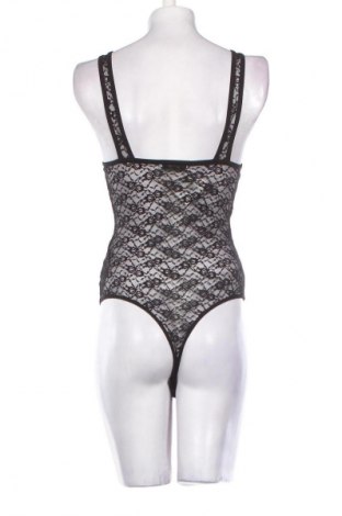 Body About You, Rozmiar M, Kolor Czarny, Cena 150,99 zł
