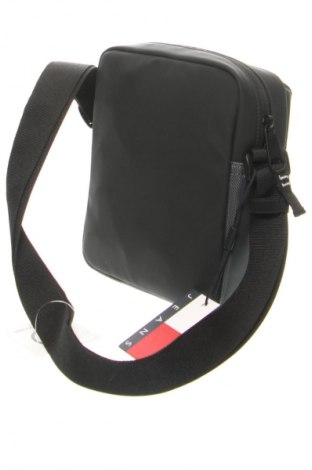 Torebka Tommy Hilfiger, Kolor Czarny, Cena 384,99 zł