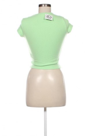 Dámská halenka Bershka, Velikost M, Barva Zelená, Cena  309,00 Kč