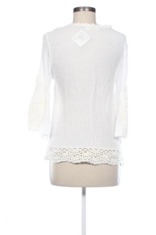 Damen Shirt Cream, Größe M, Farbe Weiß, Preis € 64,65