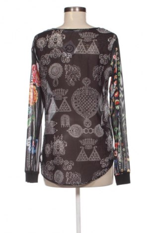 Дамска блуза Desigual, Размер M, Цвят Многоцветен, Цена 48,99 лв.
