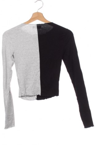 Bluză de femei Edited, Mărime XS, Culoare Multicolor, Preț 261,99 Lei