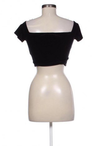 Dámská halenka Forever 21, Velikost S, Barva Černá, Cena  169,00 Kč