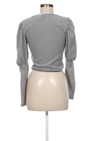 Дамска блуза Gina Tricot, Размер M, Цвят Многоцветен, Цена 20,99 лв.