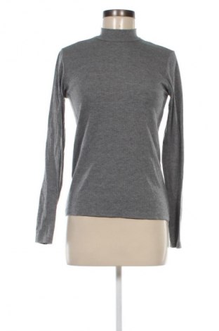 Дамска блуза H&M, Размер S, Цвят Сив, Цена 19,99 лв.