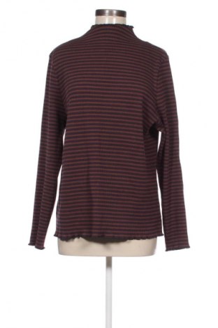 Bluzka damska Levi's, Rozmiar XXL, Kolor Kolorowy, Cena 110,34 zł