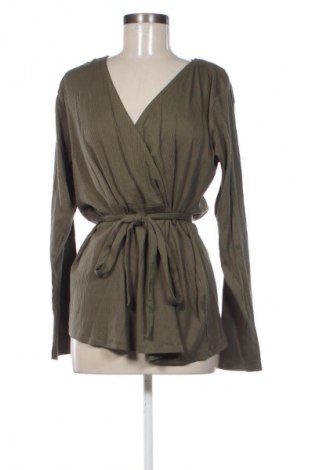 Damen Shirt Mamalicious, Größe XXL, Farbe Grün, Preis € 43,99