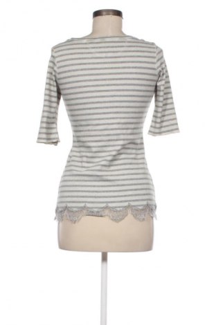 Dámská halenka Marc Cain Sports, Velikost M, Barva Vícebarevné, Cena  909,00 Kč