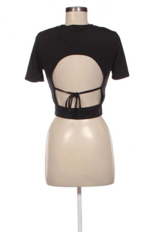 Bluză de femei NA-KD, Mărime S, Culoare Negru, Preț 46,99 Lei