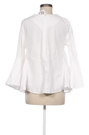 Γυναικεία μπλούζα NEW COLLECTION, Μέγεθος S, Χρώμα Λευκό, Τιμή 17,39 €