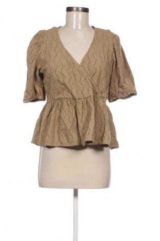 Damen Shirt ONLY, Größe M, Farbe Braun, Preis 10,23 €