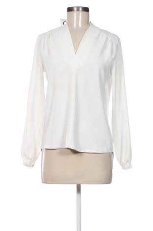 Női blúz Simplicity, Méret M, Szín Fehér, Ár 3 828 Ft