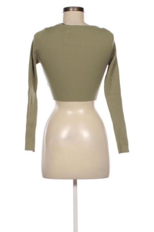 Damen Shirt Stradivarius, Größe S, Farbe Grün, Preis € 9,72