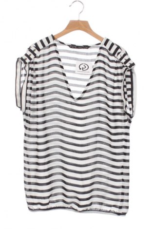 Damen Shirt Zara, Größe XS, Farbe Mehrfarbig, Preis 10,00 €