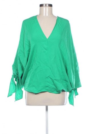 Damen Shirt Zara, Größe M, Farbe Grün, Preis 23,99 €