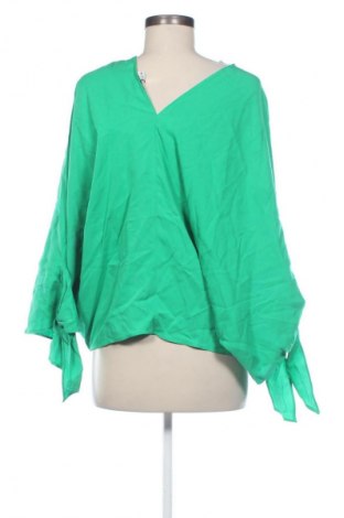 Damen Shirt Zara, Größe M, Farbe Grün, Preis 23,99 €