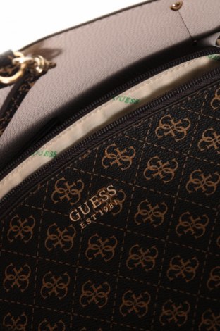 Dámska kabelka  Guess, Farba Viacfarebná, Cena  124,95 €