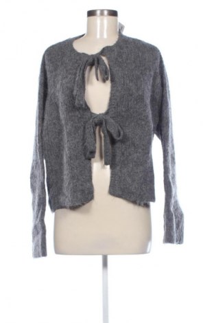 Γυναικεία ζακέτα Gina Tricot, Μέγεθος L, Χρώμα Γκρί, Τιμή 10,99 €