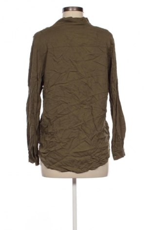 Дамска риза H&M Divided, Размер M, Цвят Зелен, Цена 25,99 лв.