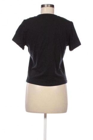 Dámské tričko Abercrombie & Fitch, Velikost M, Barva Černá, Cena  659,00 Kč