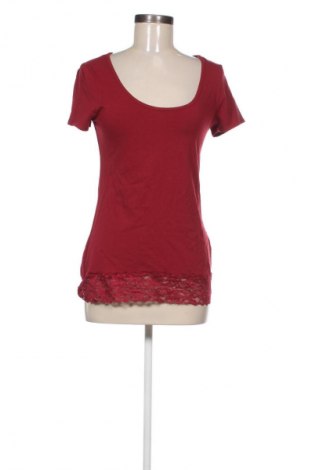 Tricou de femei Essentials, Mărime S, Culoare Roșu, Preț 46,30 Lei