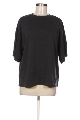 Γυναικείο t-shirt Jake*s, Μέγεθος M, Χρώμα Μαύρο, Τιμή 26,99 €