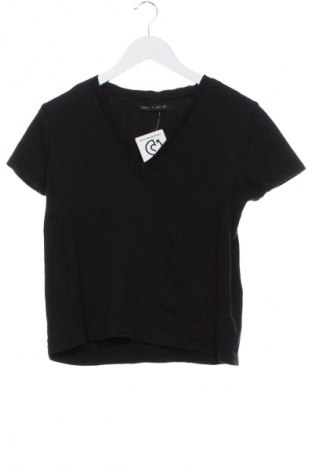 Γυναικείο t-shirt Mohito, Μέγεθος XS, Χρώμα Μαύρο, Τιμή 10,23 €