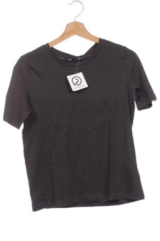 Tricou de femei ONLY, Mărime XS, Culoare Gri, Preț 105,99 Lei