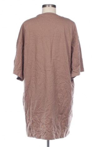 Damen T-Shirt SHEIN, Größe 4XL, Farbe Braun, Preis 9,00 €