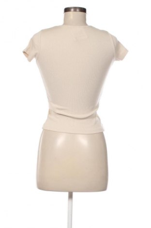 Γυναικείο t-shirt Studio Select, Μέγεθος M, Χρώμα  Μπέζ, Τιμή 26,99 €