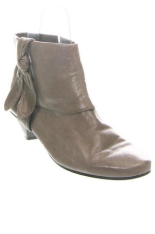 Γυναικεία μποτάκια Nine West, Μέγεθος 38, Χρώμα Γκρί, Τιμή 35,99 €