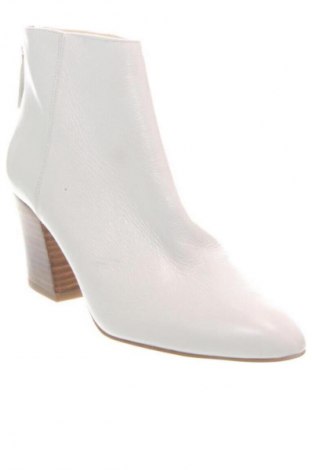 Damen Stiefeletten Zara, Größe 39, Farbe Weiß, Preis 31,68 €