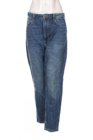 Damskie jeansy Bershka, Rozmiar M, Kolor Niebieski, Cena 95,99 zł