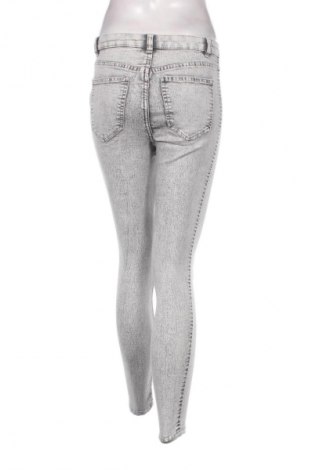 Dámske džínsy  Bershka, Veľkosť S, Farba Sivá, Cena  14,83 €