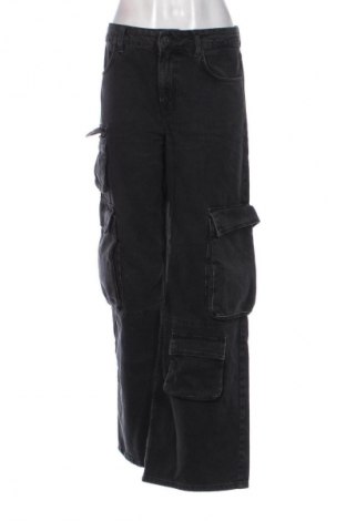 Blugi de femei Bershka, Mărime M, Culoare Negru, Preț 57,99 Lei