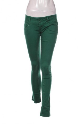 Dámske džínsy  Bershka, Veľkosť S, Farba Zelená, Cena  16,95 €