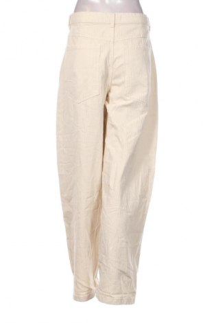 Dámske džínsy  Bershka, Veľkosť L, Farba Béžová, Cena  26,95 €