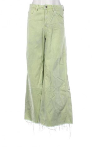 Γυναικείο Τζίν Bershka, Μέγεθος S, Χρώμα Πράσινο, Τιμή 9,99 €