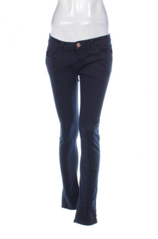 Damskie jeansy Clockhouse, Rozmiar M, Kolor Niebieski, Cena 63,99 zł