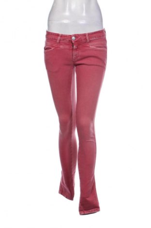 Damskie jeansy Closed, Rozmiar XS, Kolor Czerwony, Cena 315,00 zł