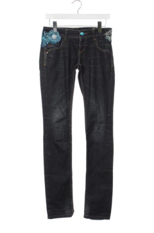 Dámske džínsy  Desigual, Veľkosť S, Farba Modrá, Cena  34,08 €