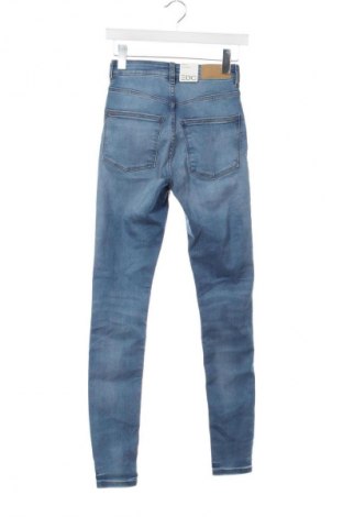 Damskie jeansy Edc By Esprit, Rozmiar XS, Kolor Niebieski, Cena 305,99 zł