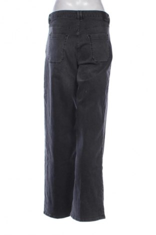 Damskie jeansy Esprit, Rozmiar M, Kolor Szary, Cena 305,99 zł