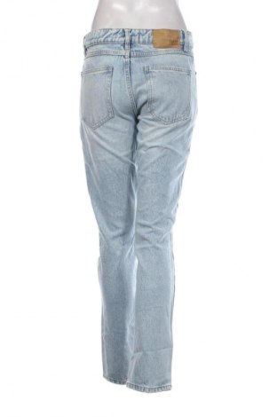 Damskie jeansy FSBN, Rozmiar M, Kolor Niebieski, Cena 38,99 zł