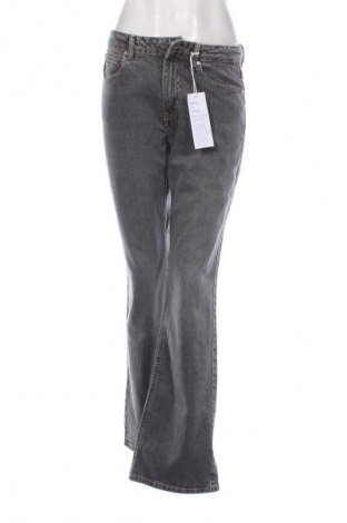 Női farmernadrág Gina Tricot, Méret M, Szín Szürke, Ár 16 069 Ft