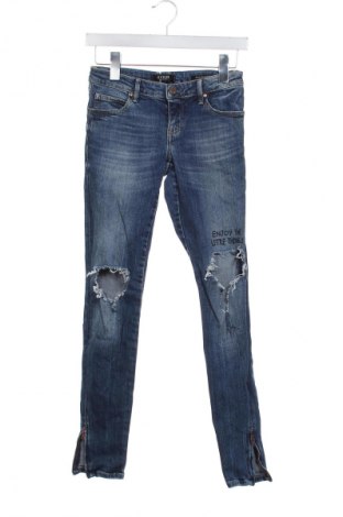 Női farmernadrág Guess, Méret XS, Szín Kék, Ár 14 994 Ft