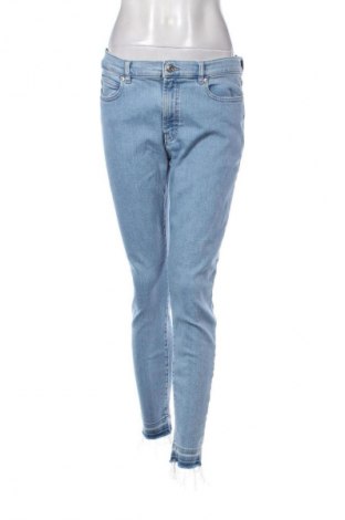 Dámske džínsy  Hugo Boss, Veľkosť XL, Farba Modrá, Cena  70,08 €
