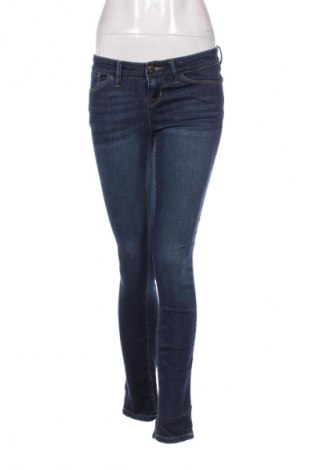 Damskie jeansy Isaac Mizrahi, Rozmiar M, Kolor Niebieski, Cena 143,99 zł