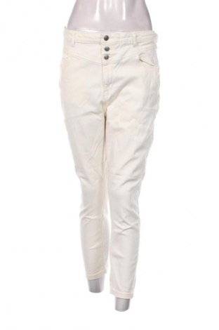 Damskie jeansy Kiabi, Rozmiar L, Kolor ecru, Cena 38,99 zł