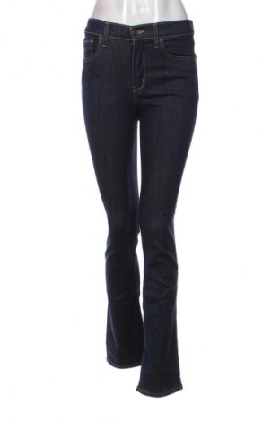 Дамски дънки Levi's, Размер S, Цвят Син, Цена 63,99 лв.